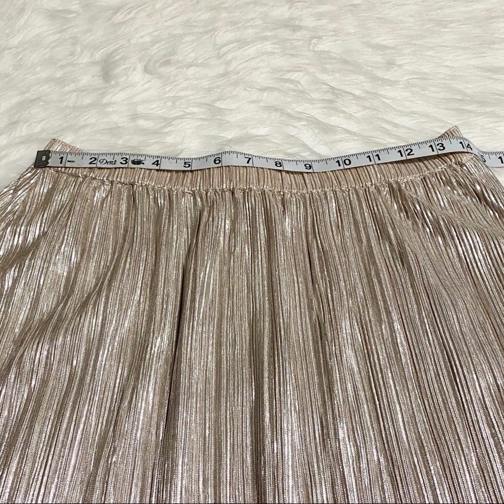 BCBGENERATION Gold Mini Skirt - Picture 3 of 6